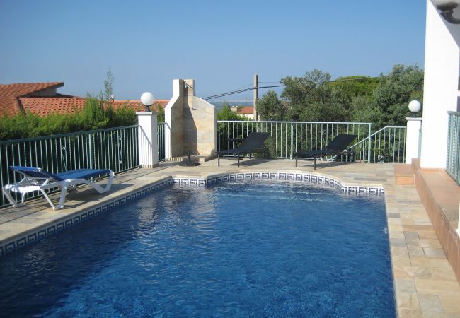 Villa/Dettached house in Rosas / Roses - Ref. leo02