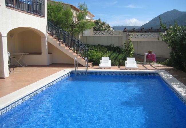 Villa/Dettached house in Rosas / Roses - Ref. Seg14