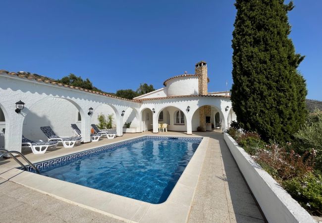 villa à Rosas / Roses - Ref. Es78-80